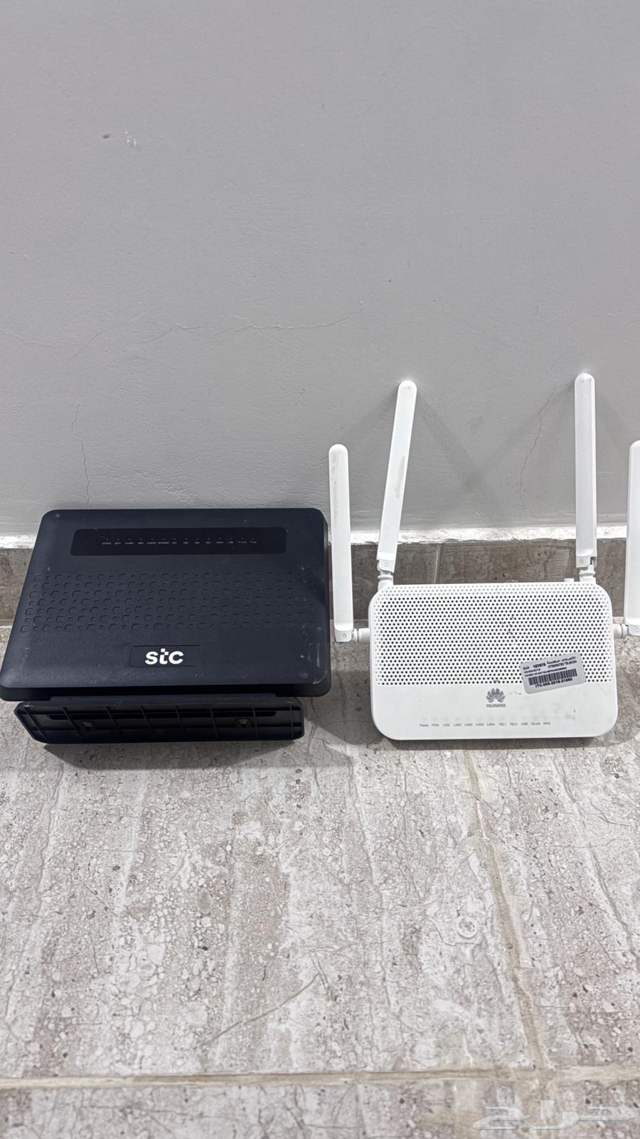 4G router and fiber63150232261377112