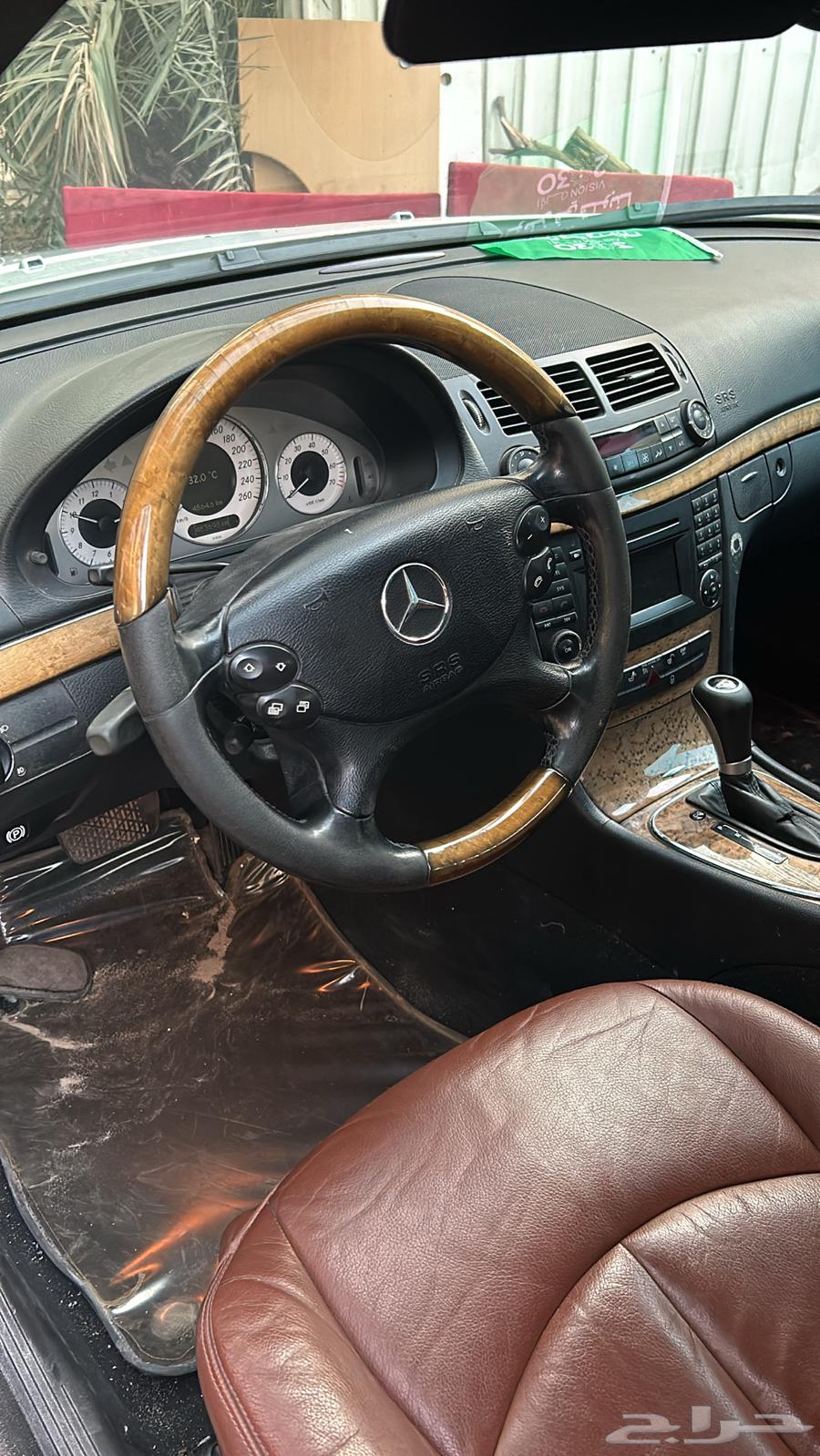 Mercedes E-Class 2009 with panoramic roof63225382001282113