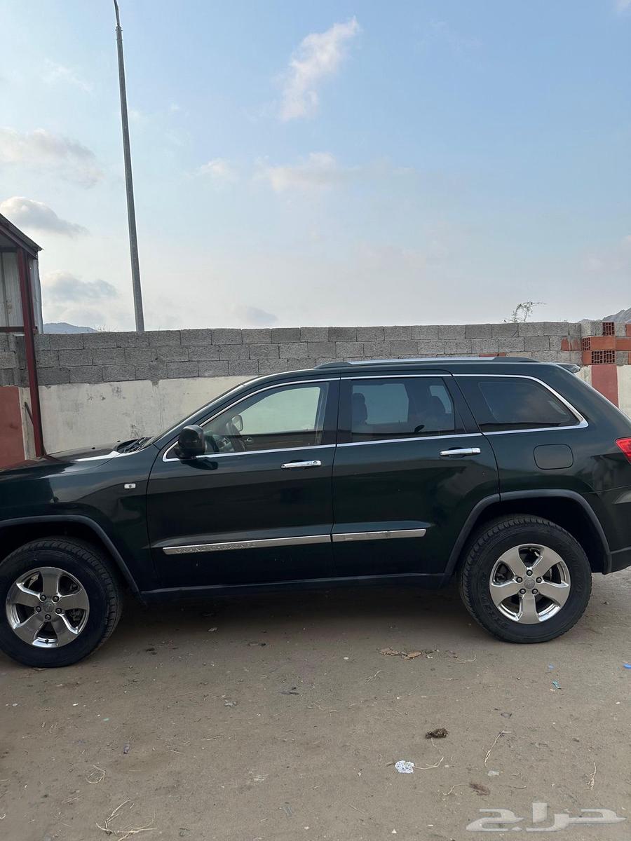 Jeep Cherokee 2011 model63223868299523111