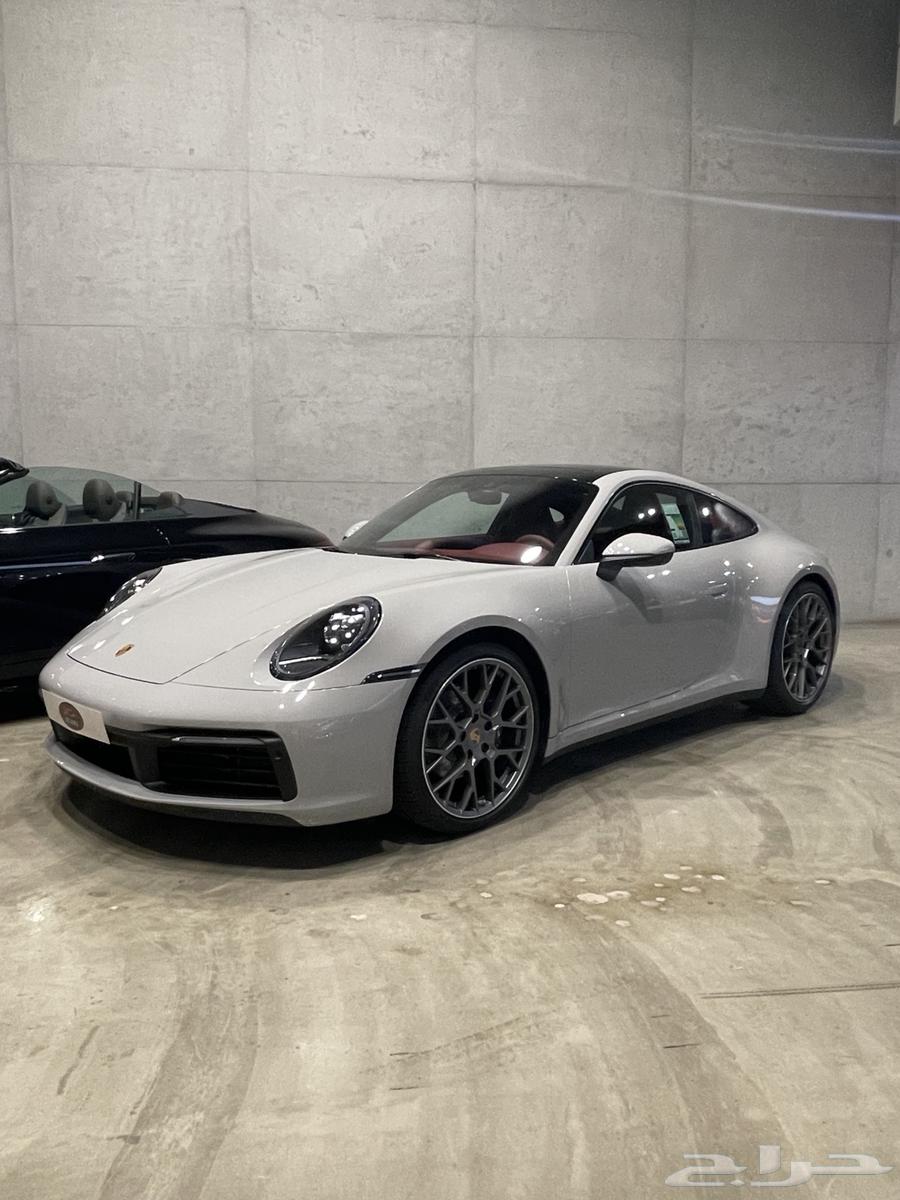 Porsche 911 Carrera 2023 model (imported by Samaco)63224362092547111