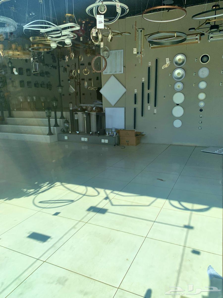 محل كهرباء ثريات بشارع الصناعة ببريدة موقع متميز للتنازل63009993206145112