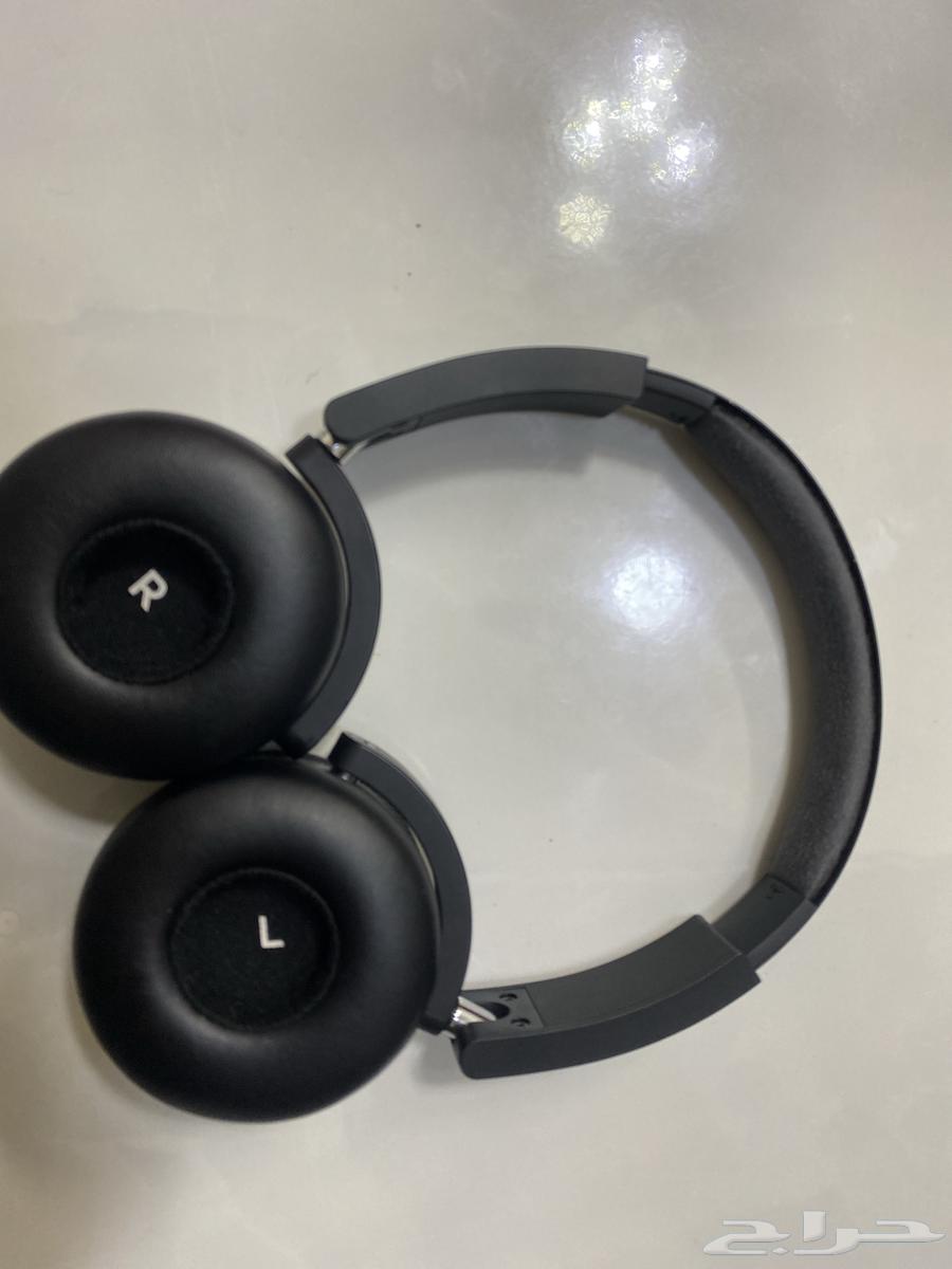 AKG Y50 headphones63150715378818112