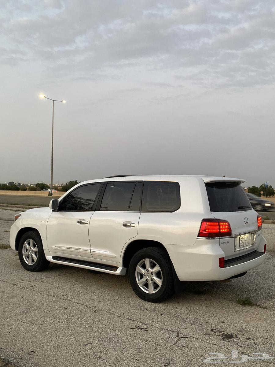 لكزس 570 LX63224371742850114