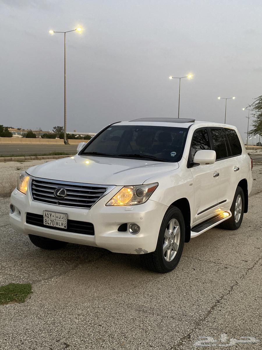 لكزس 570 LX63224371742850112