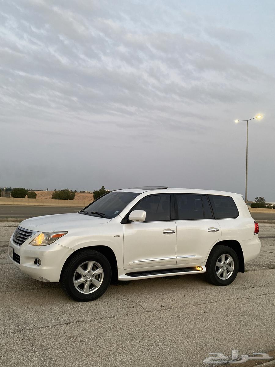 لكزس 570 LX63224371742850113