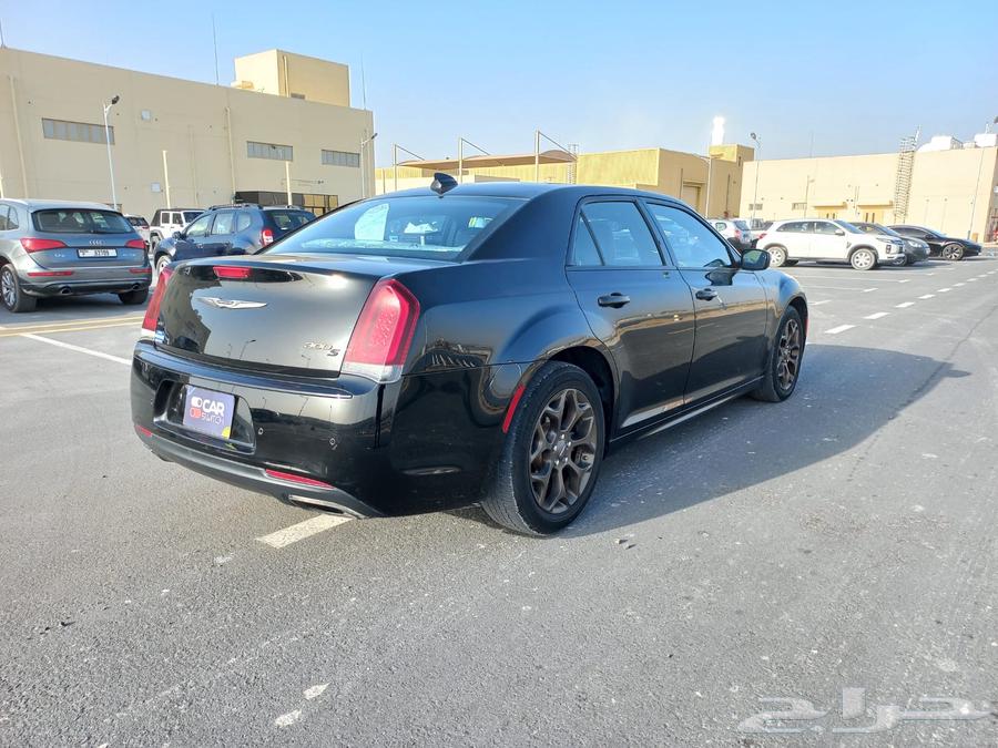 كرايزلر 2017 300s فل كامل لوحات دبي63222358077569112