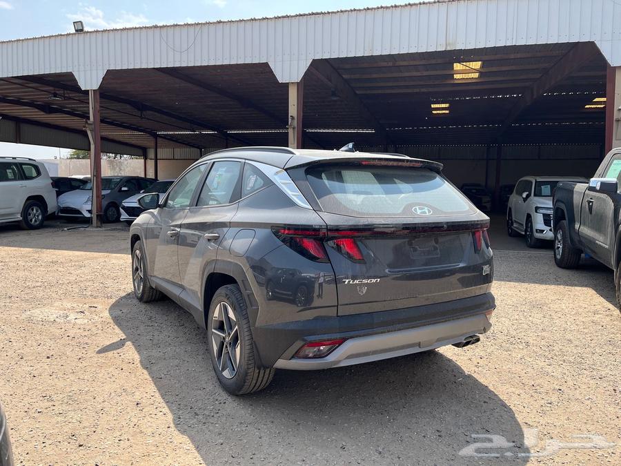 Hyundai Tucson Smart Model 2025 cash and installments63223369371779111