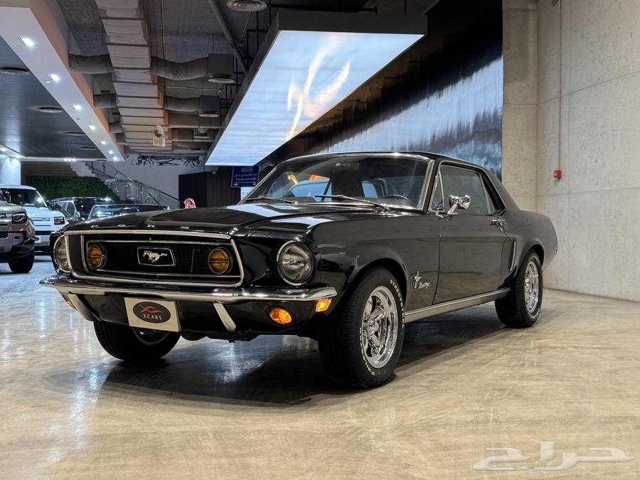 Ford Mustang GT model 196863224884377091113