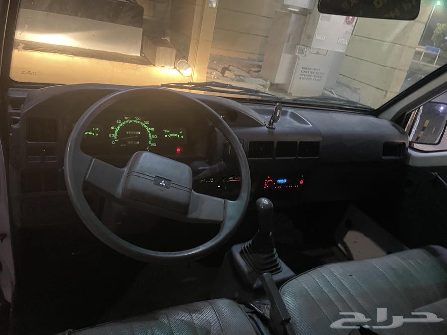 Jeddah, Al-Ajwad neighborhood, Mitsubishi goods are very clean.63224365767299113