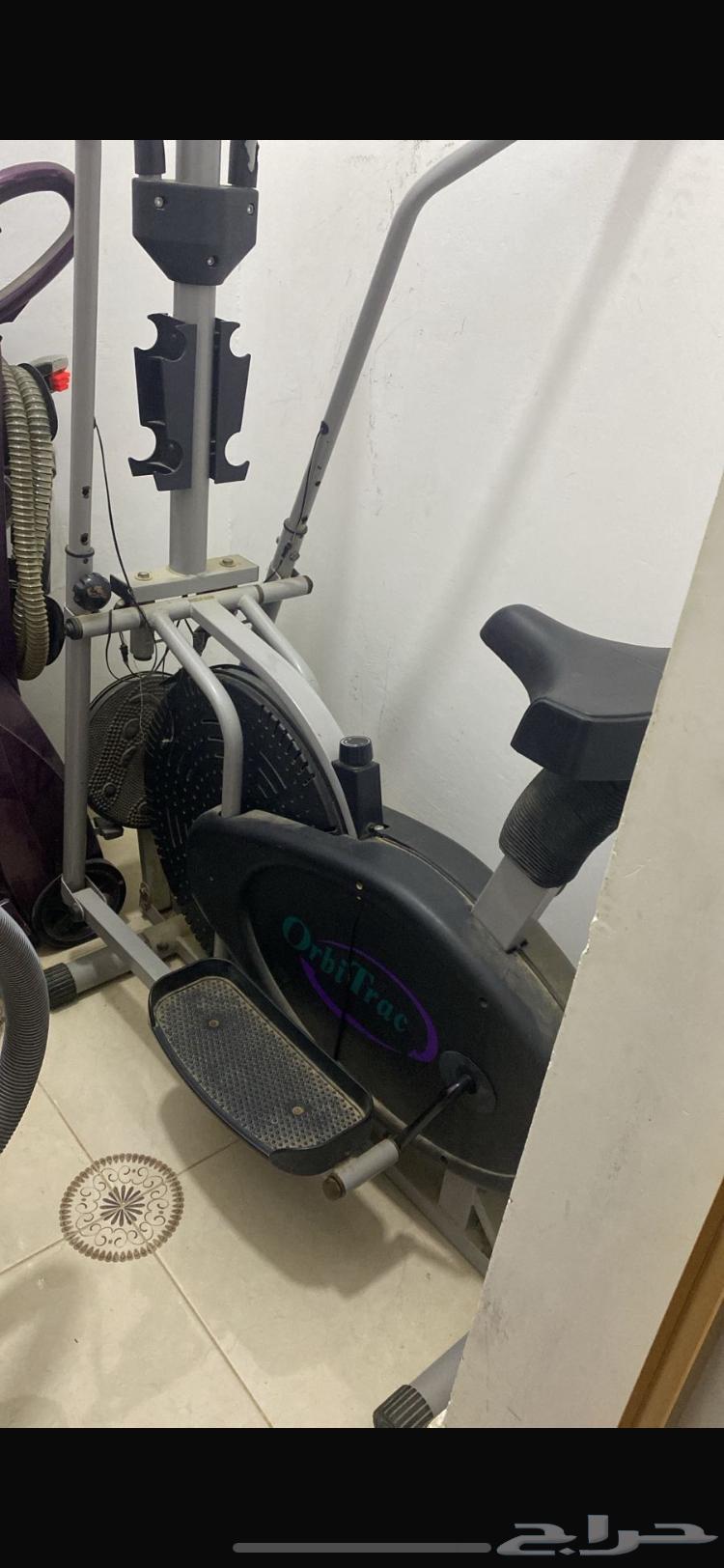 Two sports equipment consisting of a new treadmill that has not been used and an aerial bicycle.63152526399107111