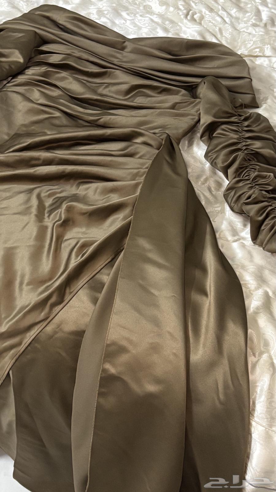 Wedding dress size XL expandable, selling price 30063147902392963111