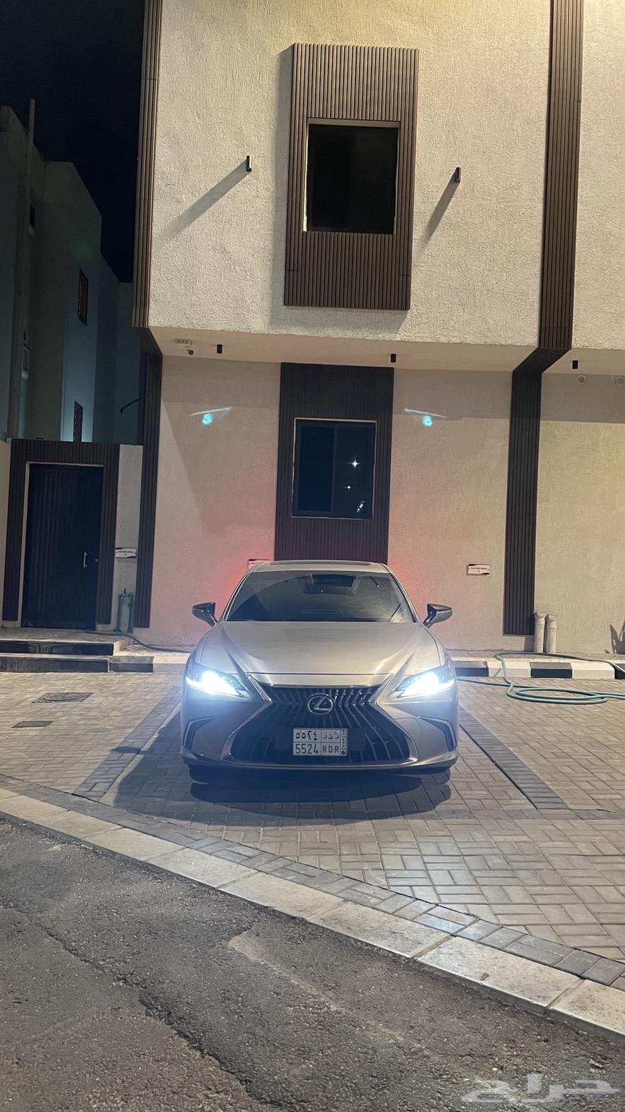 لكزس es 250 موديل 202263223402038275114