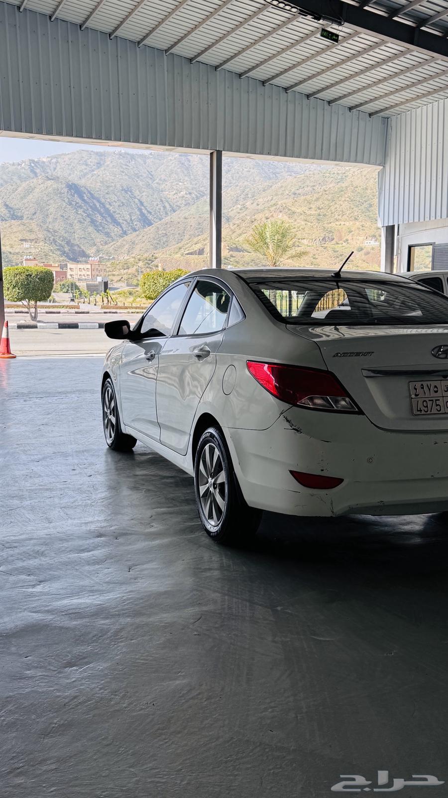 Full accent, first owner, fixed speed63220870892289111