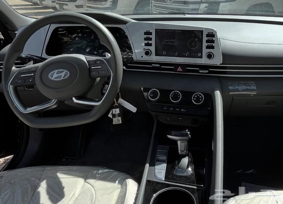Hyundai Elantra 2025 Smart 2.0 (installment sales only)63220376039298113