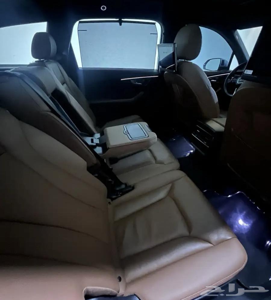 Audi Q7 Audi63289693017347112