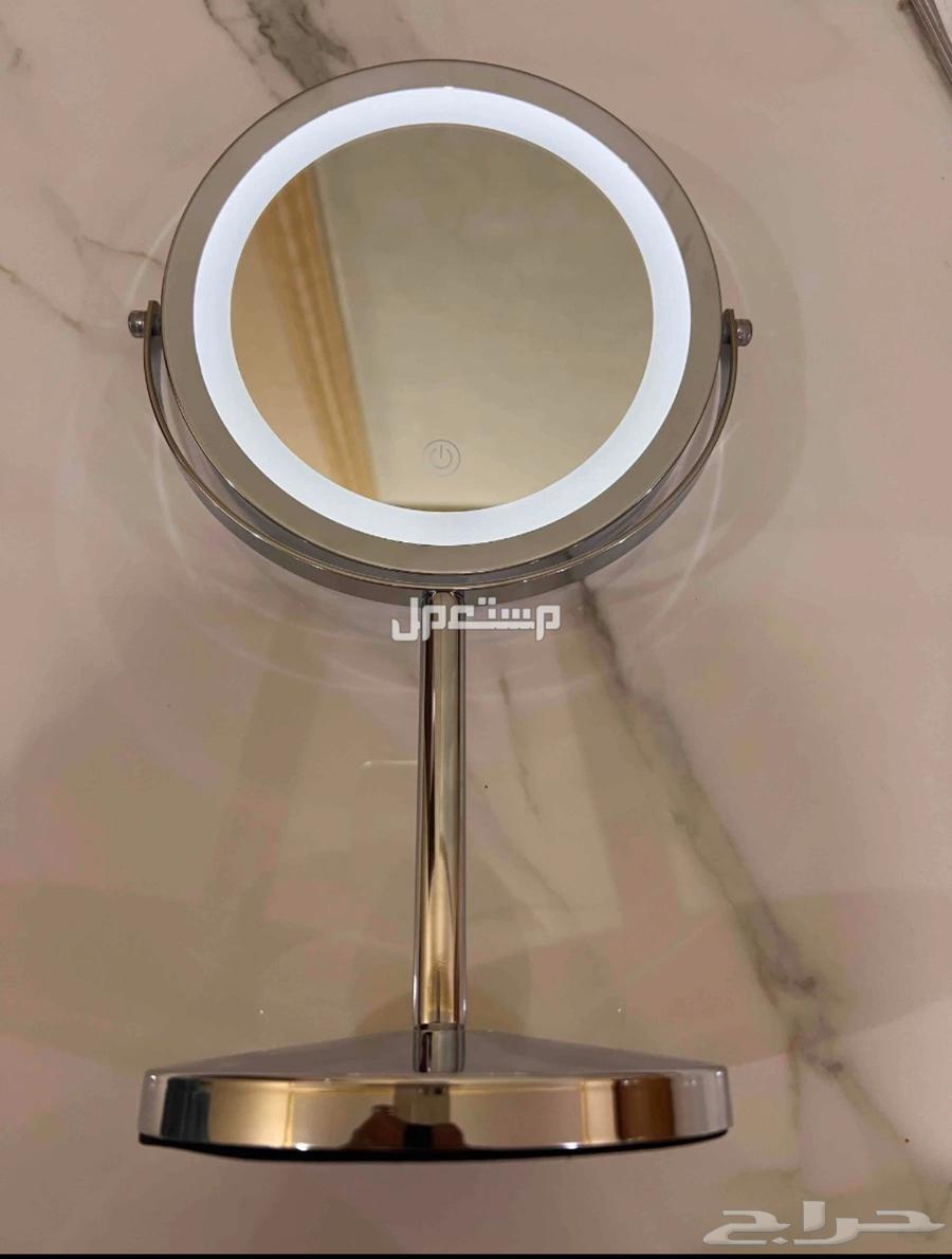 مراة مكياج باضاءة LED - مراة مكبرة  563157196438657114
