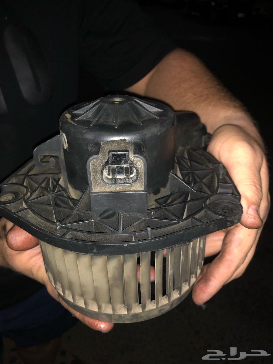 Original air conditioner fan for a 2005 Peugeot, genuine, agency, working and clean.63221884405250111