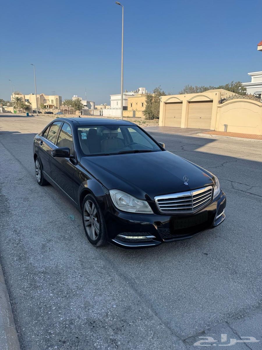 Okay, 100 and 2,000 kilometers (10,200), one owner, Jafali.63223405303811113