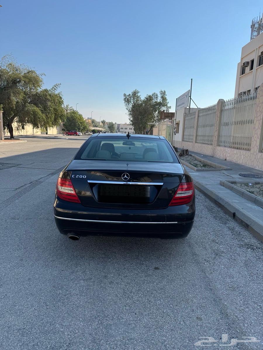 Okay, 100 and 2,000 kilometers (10,200), one owner, Jafali.63223405303811111