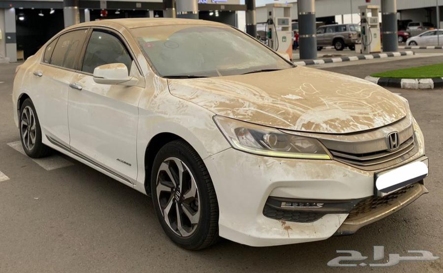 Honda Accord 2017 with showroom smell63220364042626111