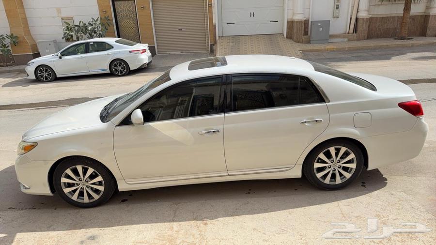 Avalon Limited (Card)63221877979267113