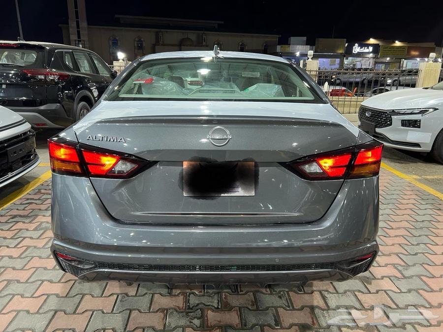 Nissan Tiema S 202563220363744898113