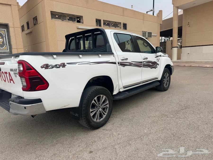 2023 Toyota Hilux diesel 2400 engine, full option, Saudi specification63220367168258114