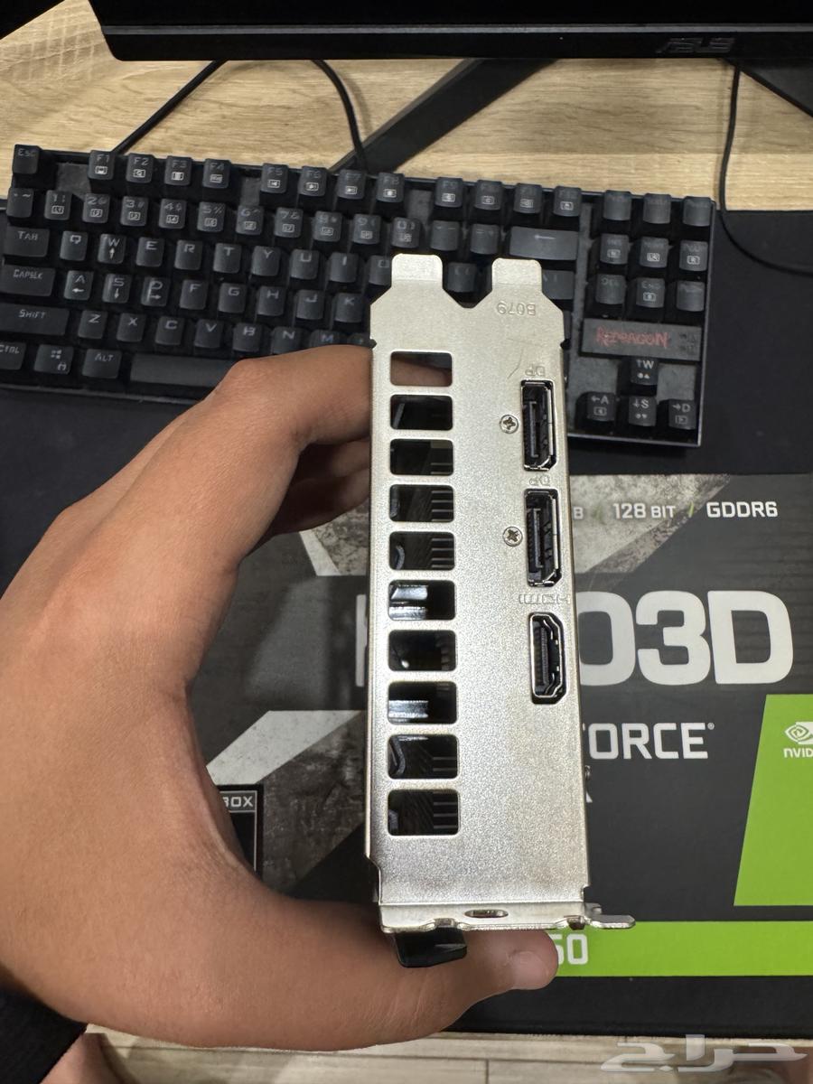 Graphics card 165063148878742145112