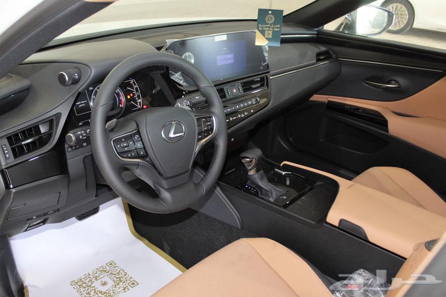 Lexus ES250 AA-Gulf-2024-Panoramic Roof-Remote Start-Side Steps63220357562371114