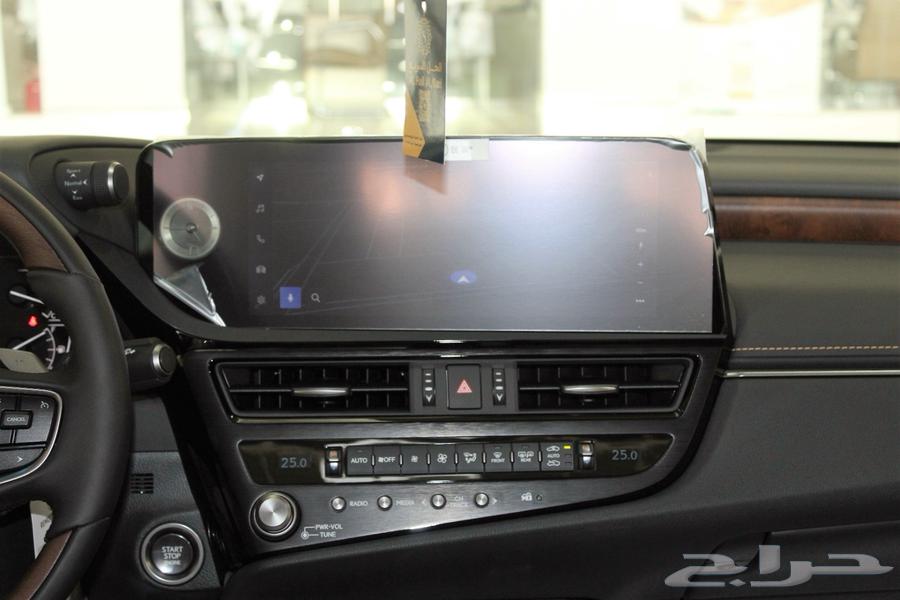Lexus - ES250 - Luxury - Half option - Gulf version - 202463220366998019114