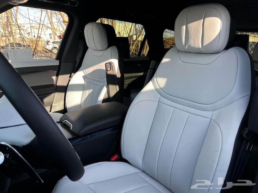 For sale: 2025 Range Rover Sport, brand new, fully loaded, imported from Canada63218349788545113