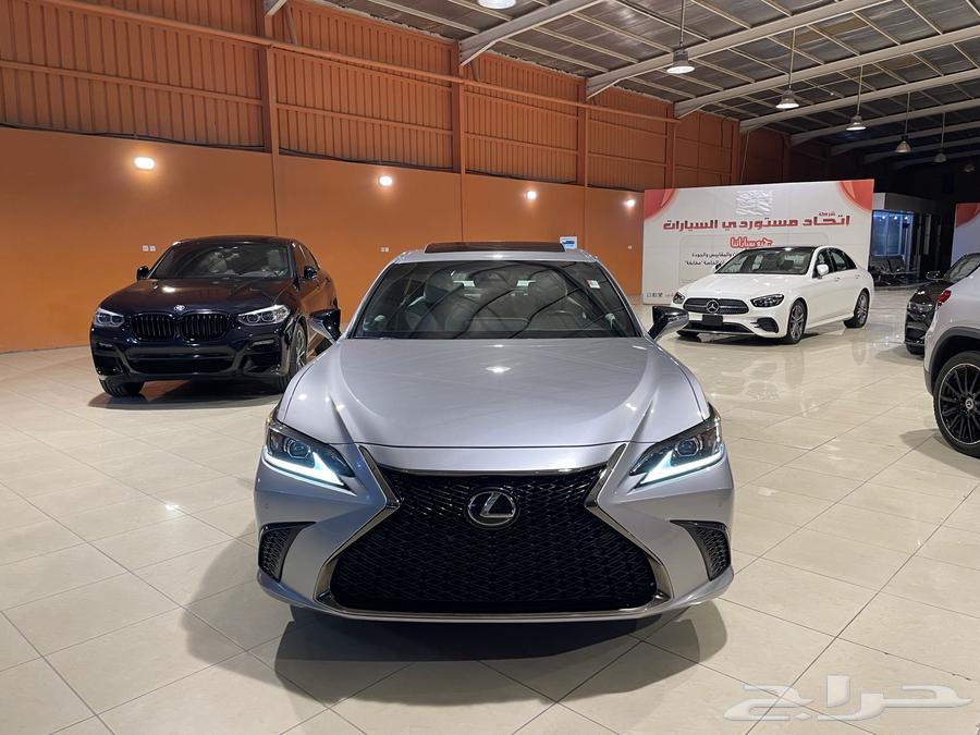 2022 Lexus ES350 F SPORT63239110570369111