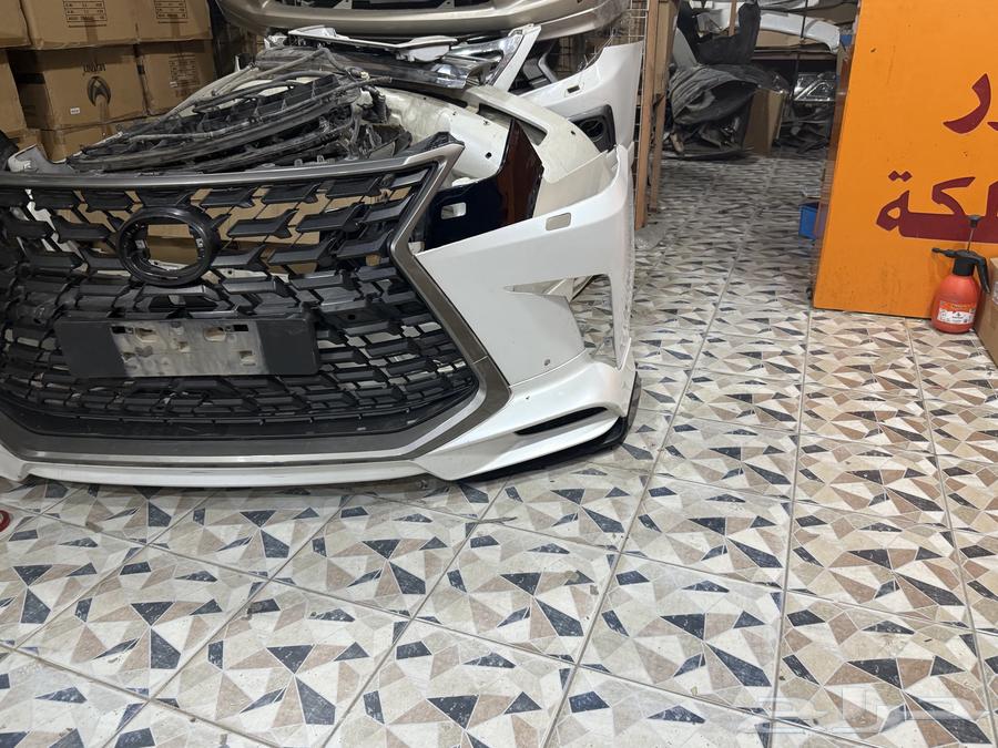 صدام لكزس 21 وكاله مع الشبك مع الكت63219372243970114