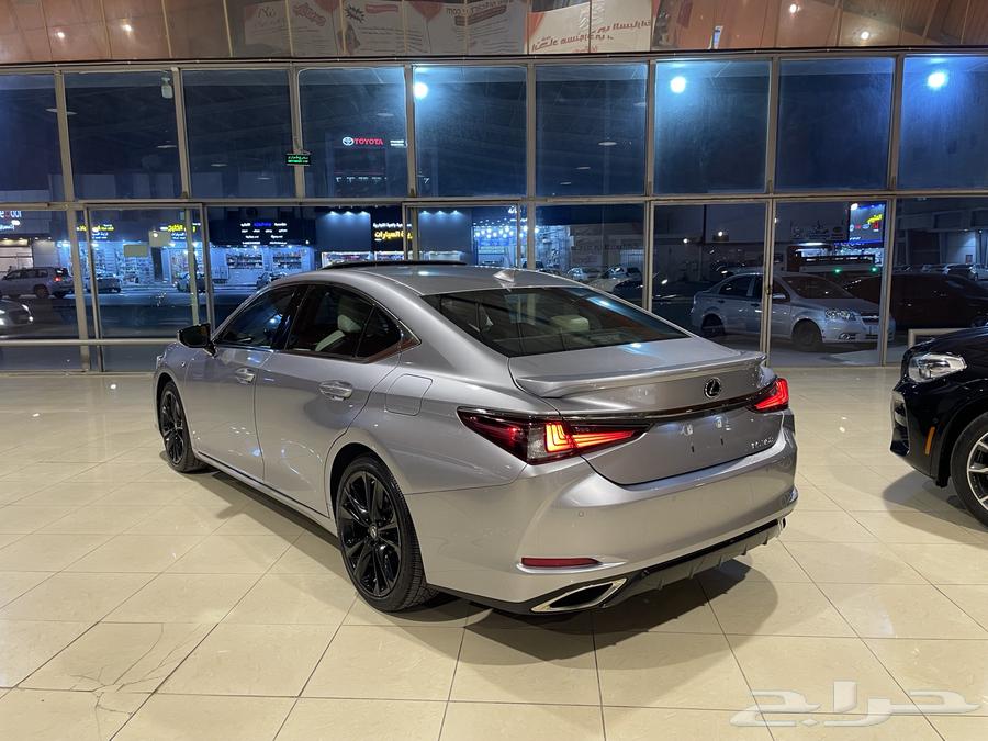 2022 Lexus ES350 F SPORT63239110570369113