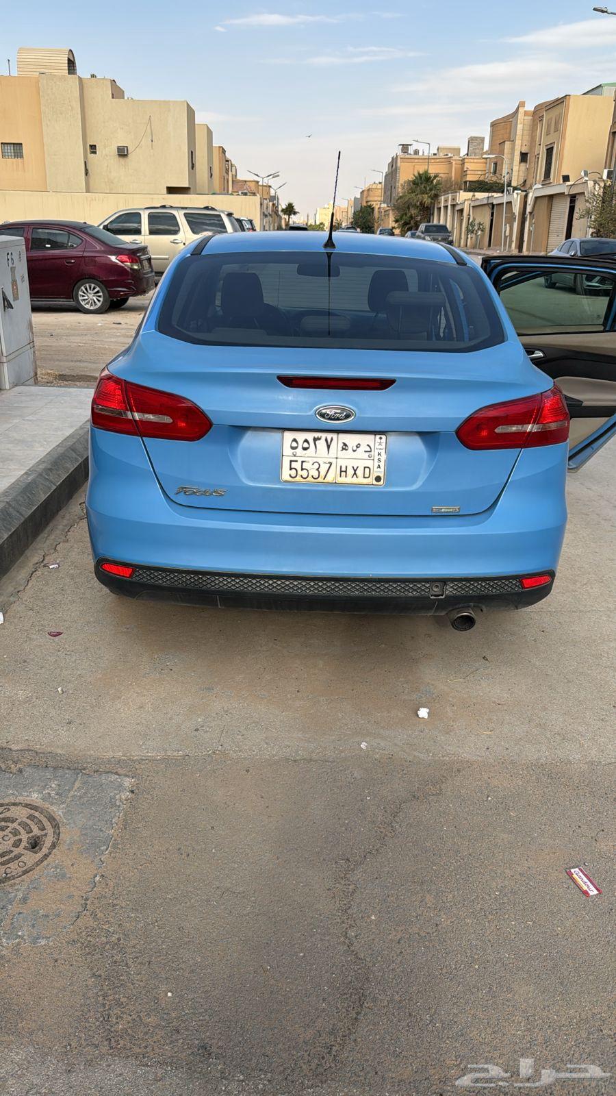 Ford Focus 201763220357349890112