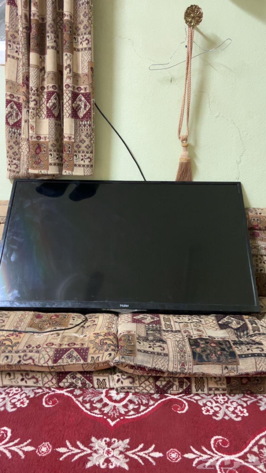 A large television screen63149803427201110