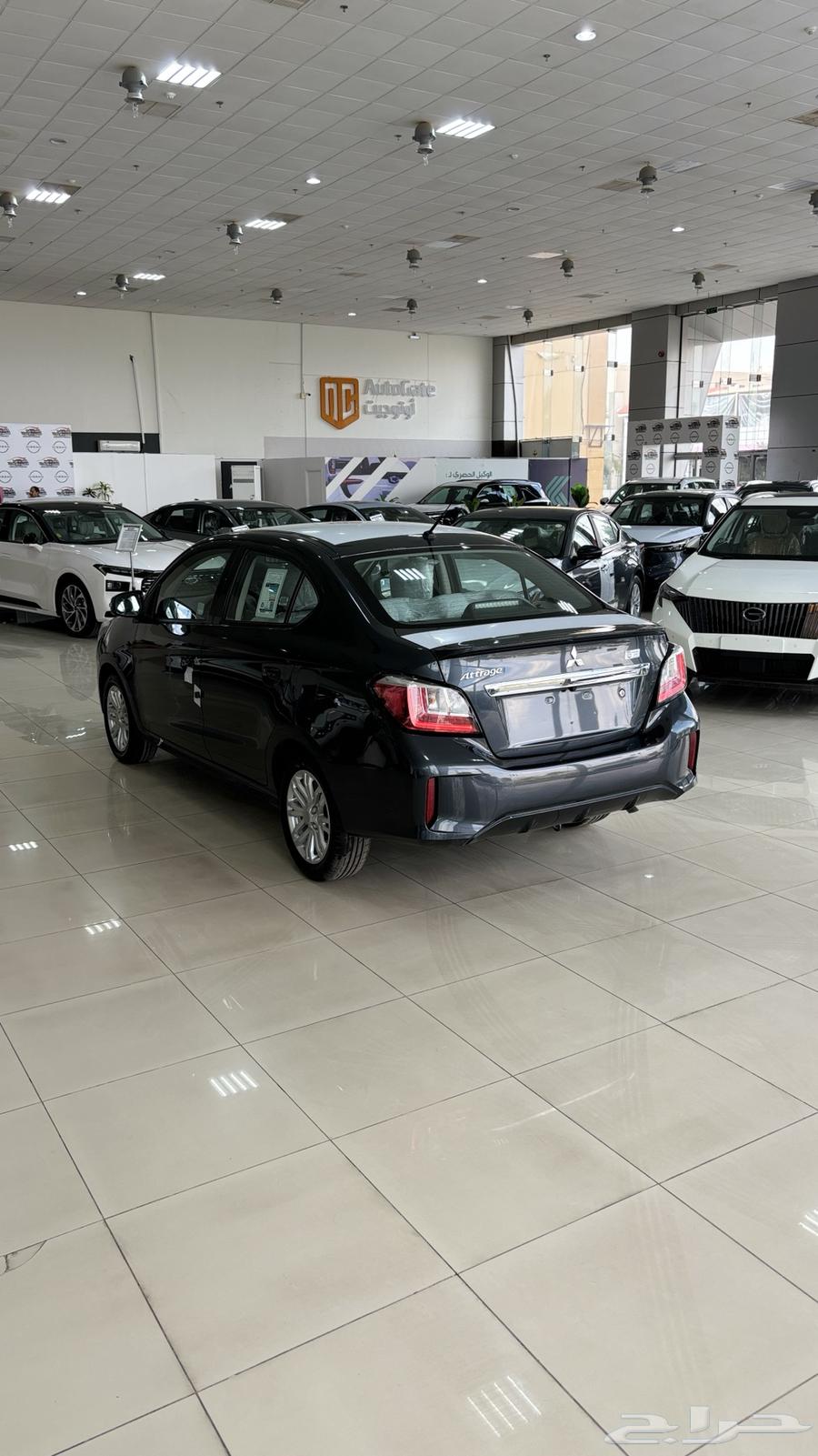 ميتسوبيشي اتراج GLS 202463219385728514114