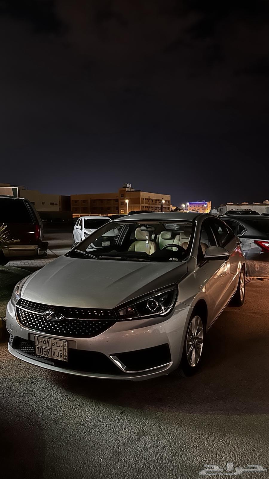 يوجد لدينا مكتب تأجير سيارات يومي وشهري63218339506434113
