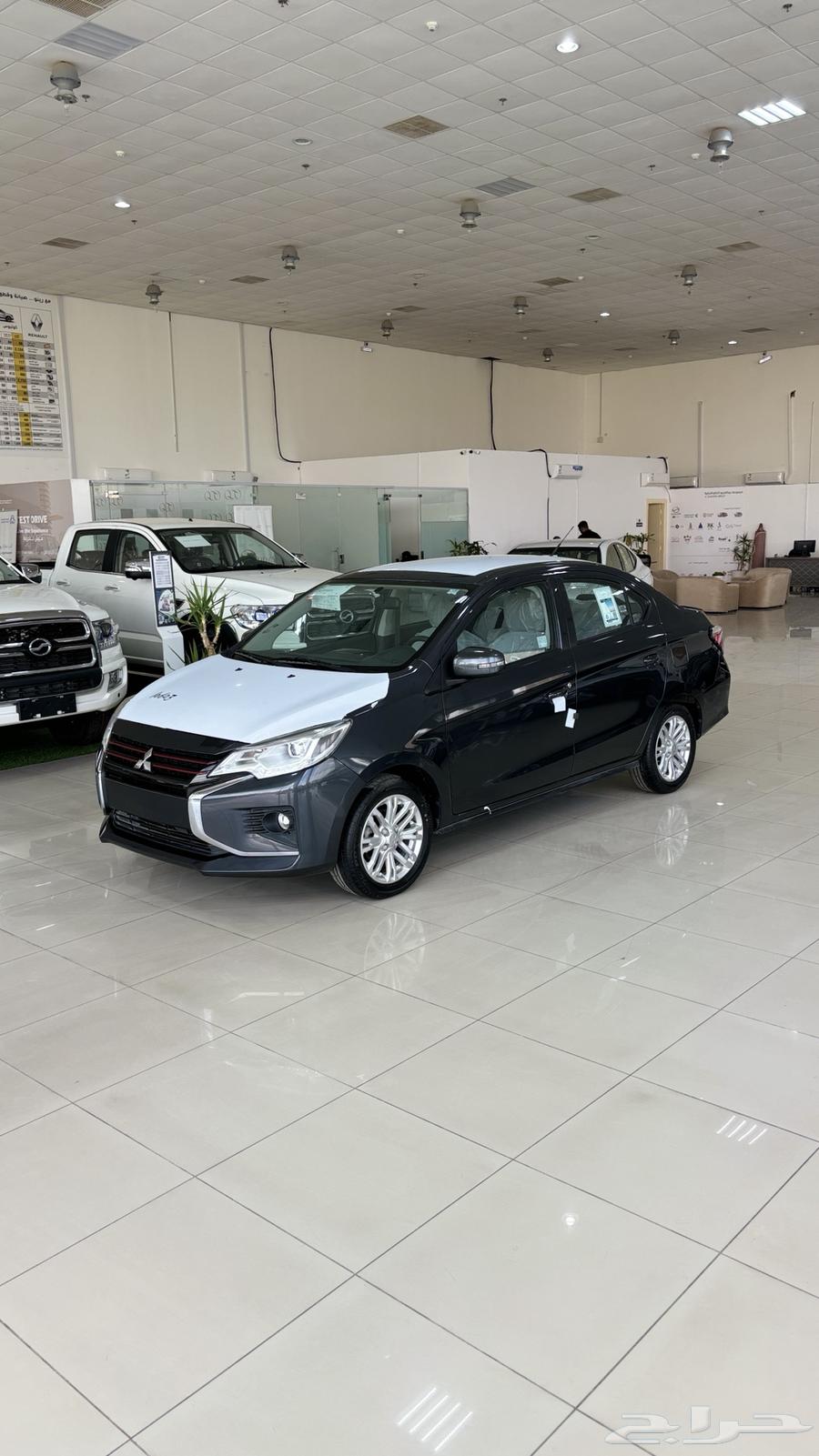 ميتسوبيشي اتراج GLS 202463219385728514112