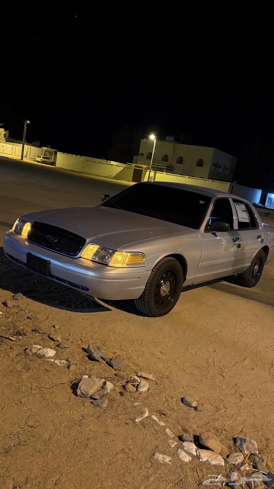 فورد فكتوريا63217357393154112