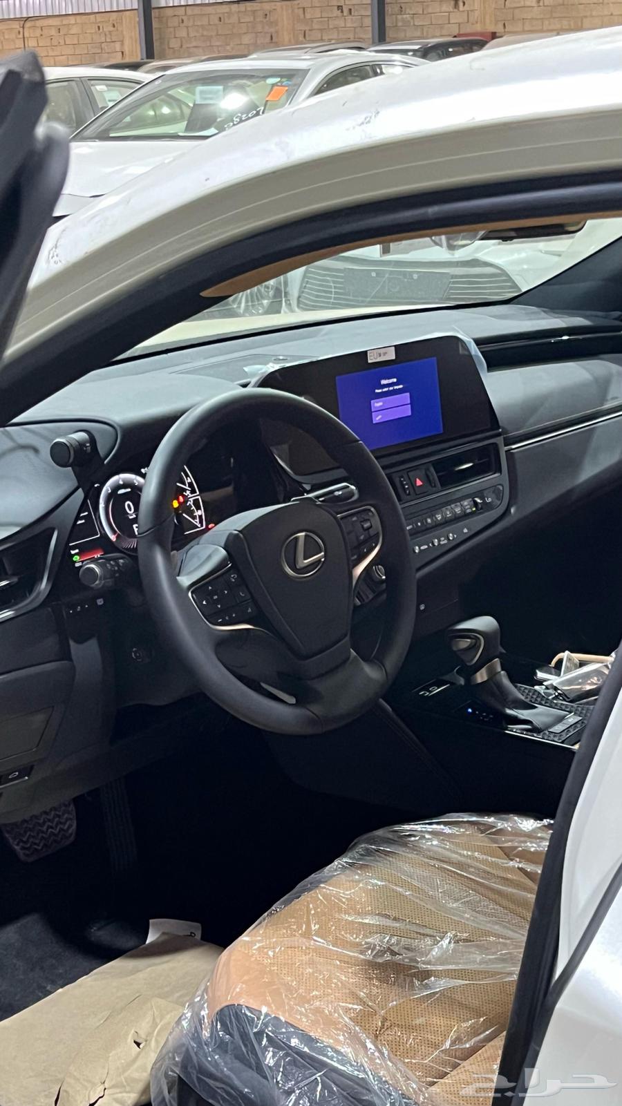 Lexus ES 300 AH63216850618626111