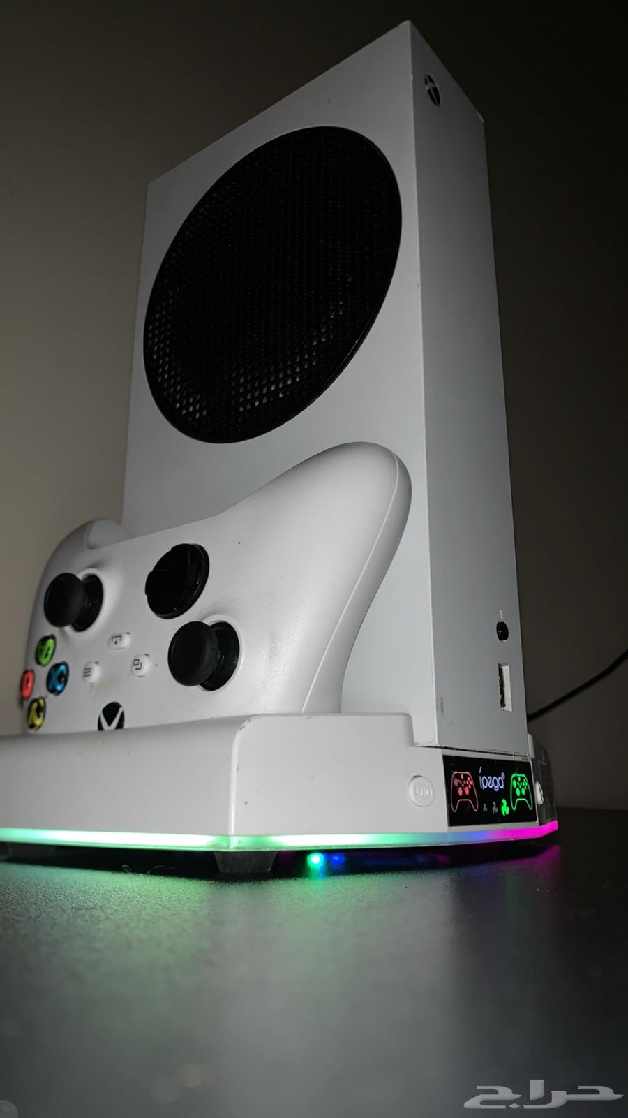With the Xbox fan, the device comes with two months of usage. Reason for selling: I bought a PC.63146951875203112