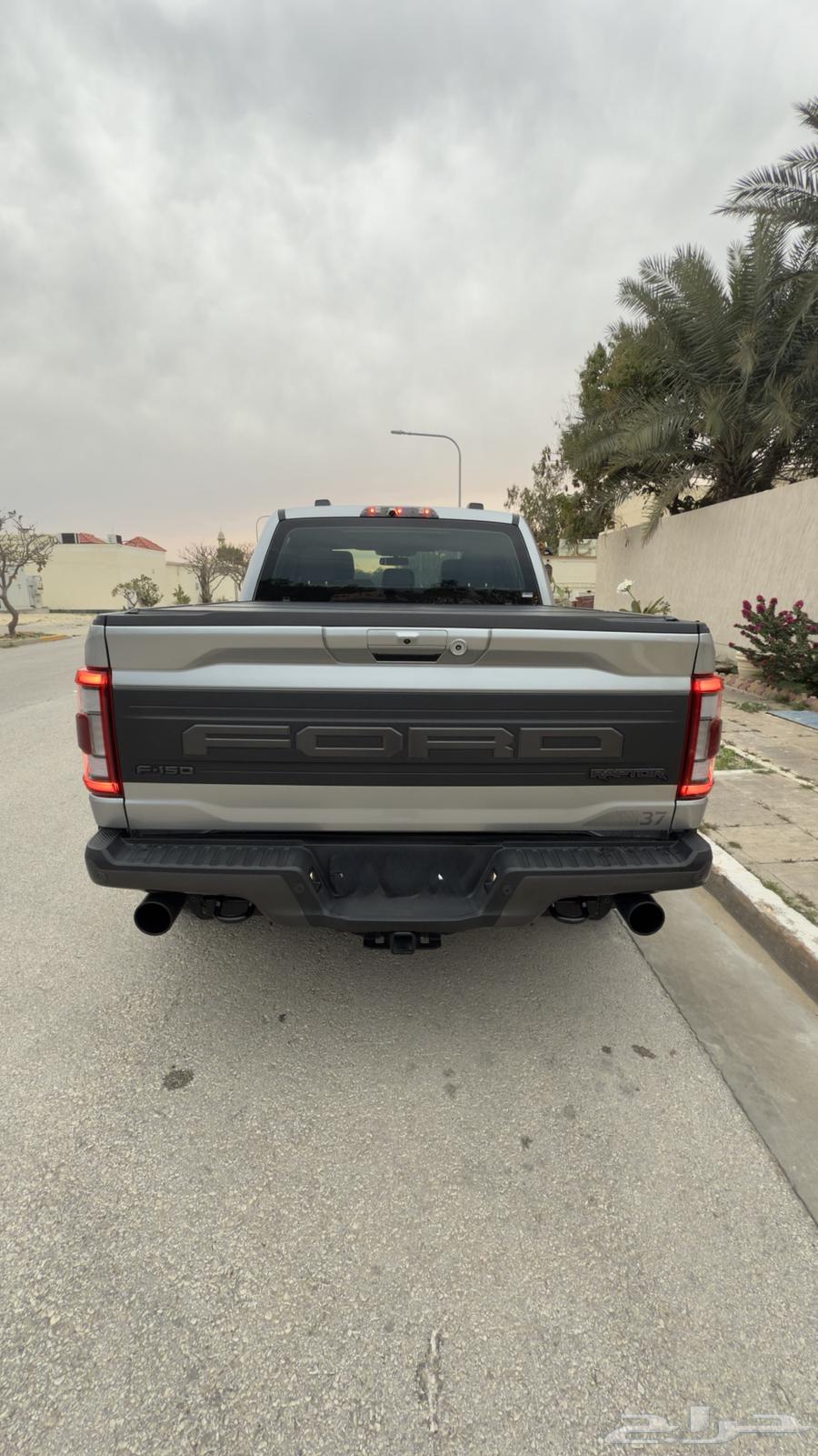 Ford F-150 Raptor 2022 with 37 package63215896416642114