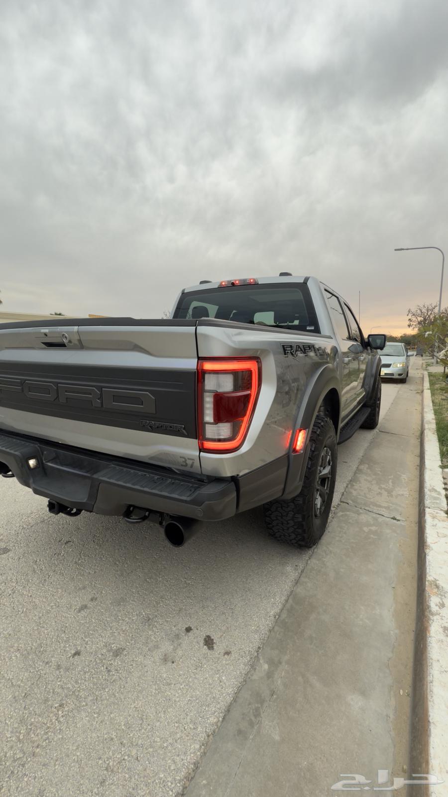 Ford F-150 Raptor 2022 with 37 package63215896416642113