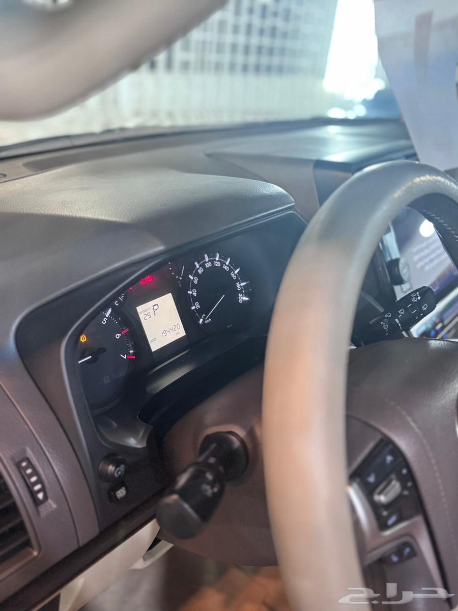 Prado 2020 four-wheel drive automatic63215401859970114