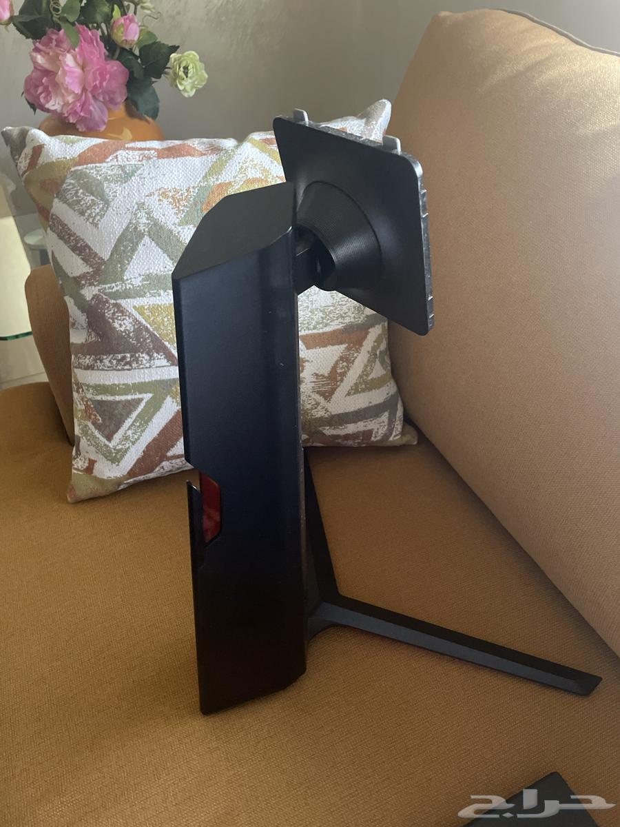 24-inch Ultra Gear monitor63216384291458111