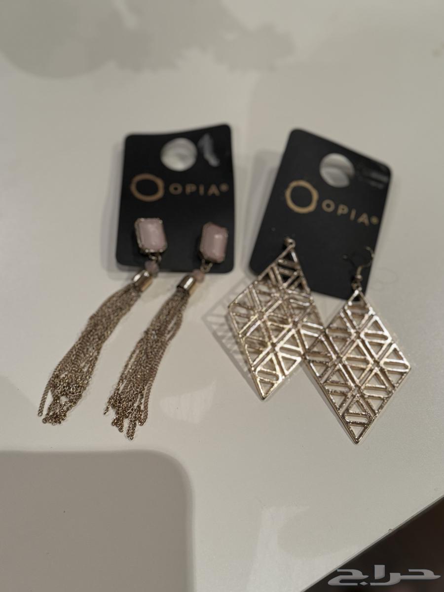 Necklaces and bracelets63497985957379114