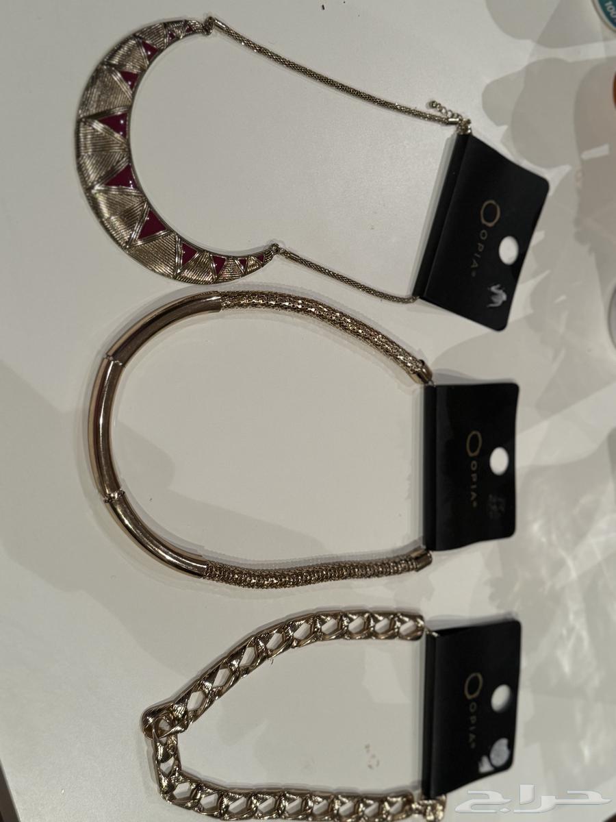 Necklaces and bracelets63497985957379113