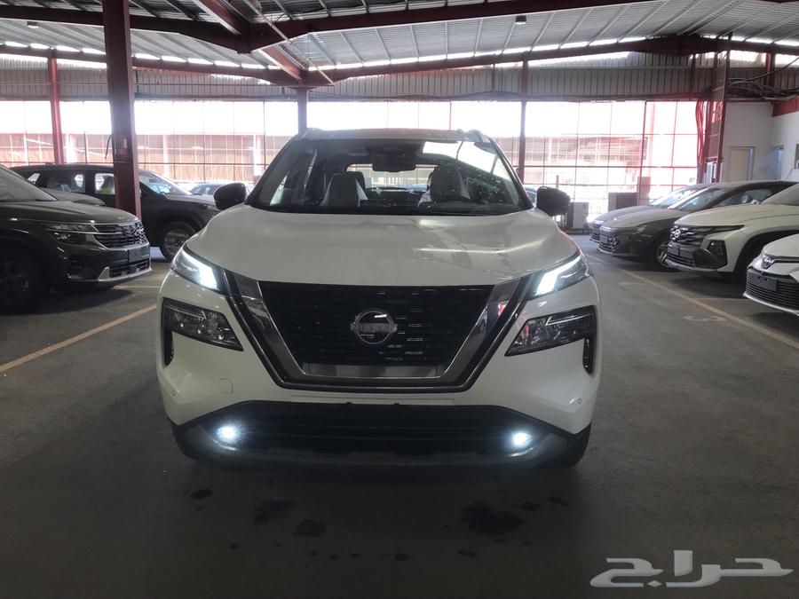Nissan X-Trail SV Plus 2025 available in standard cash and installments63215903975937113