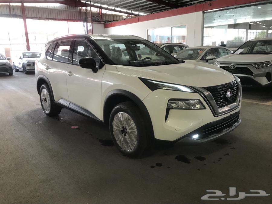 Nissan X-Trail SV Plus 2025 available in standard cash and installments63215903975937111